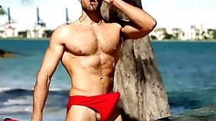Gaywire - baewatch with alex mecum and grant ryan