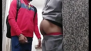 Dotado me fudeu picayune banheiro publico