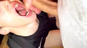 Jeune fan bien chaud! vidéo intégrale sur ma chaîne xvideos.red, abonnement ou achat honest
