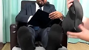 Classy latino businessman foot worshipped by amateur dude