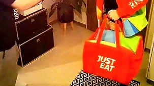 Straight delivery chap seduced