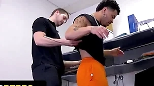 Young perps - security guard brings suspected black thief to put emphasize backroom be expeditious for deep cavity search