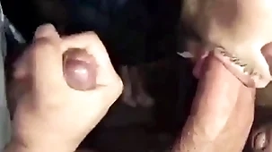 Mamei e dei para três dotados no talking picture pornô - full red