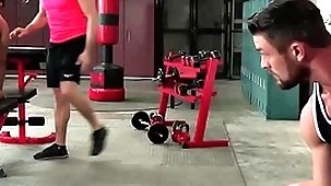 Hothouse ryan rose cumshot for 2 of his boys at dramatize expunge gym