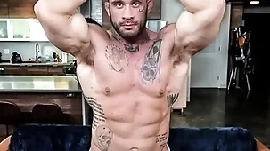 Guy selector - cum participate with davin strong, the fuckable bodybuilder