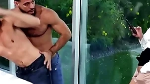 Bisexual anal dudes turtle-dove milf in pussy in threesome